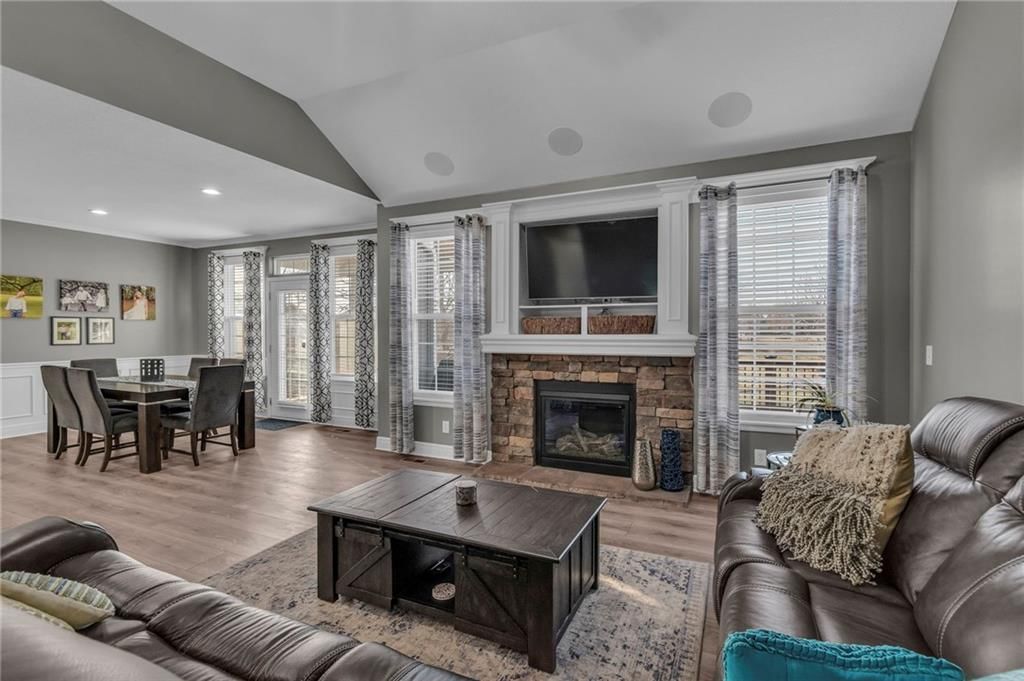 15313 Meyer Drive — photo 4
