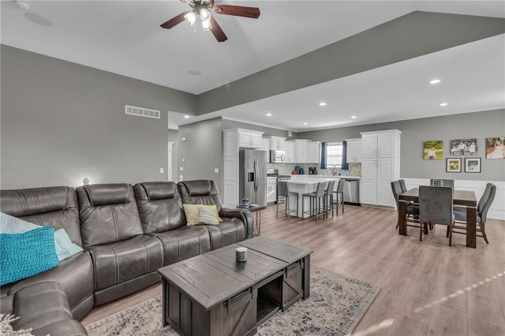 15313 Meyer Drive — photo 5