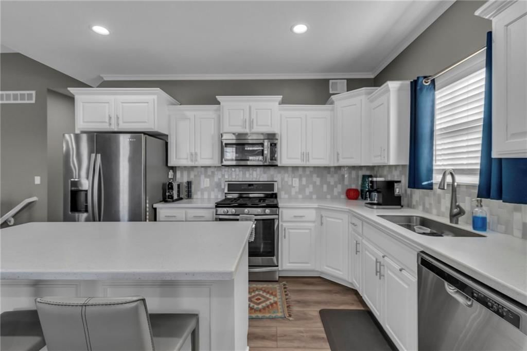 15313 Meyer Drive — photo 9