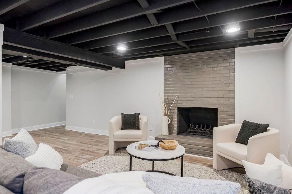 8541 Russell Street — photo 19