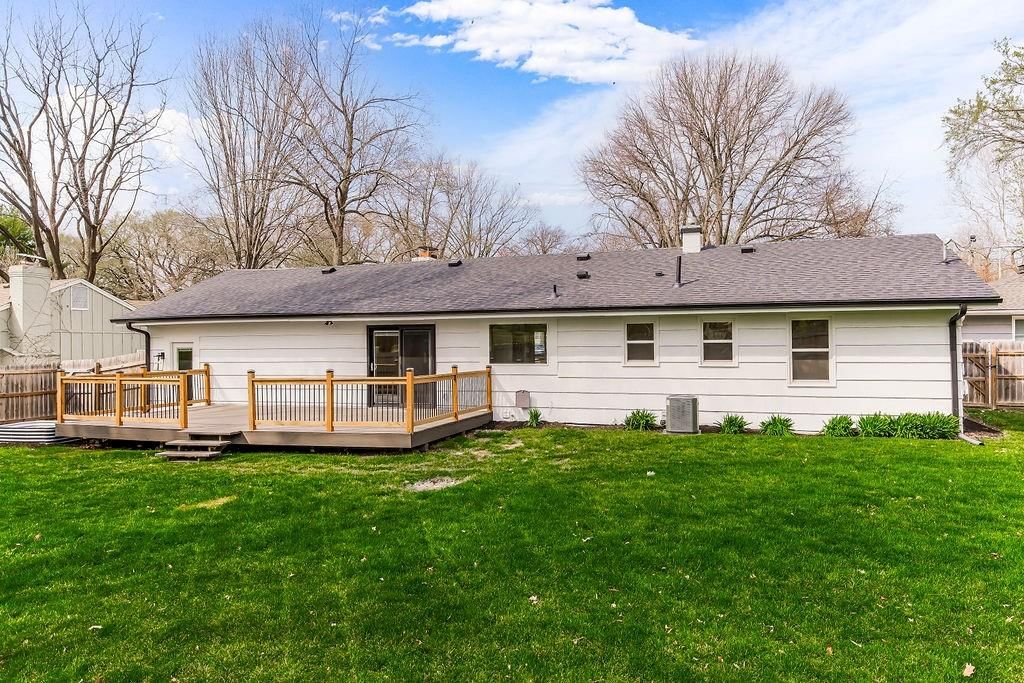 8541 Russell Street — photo 25