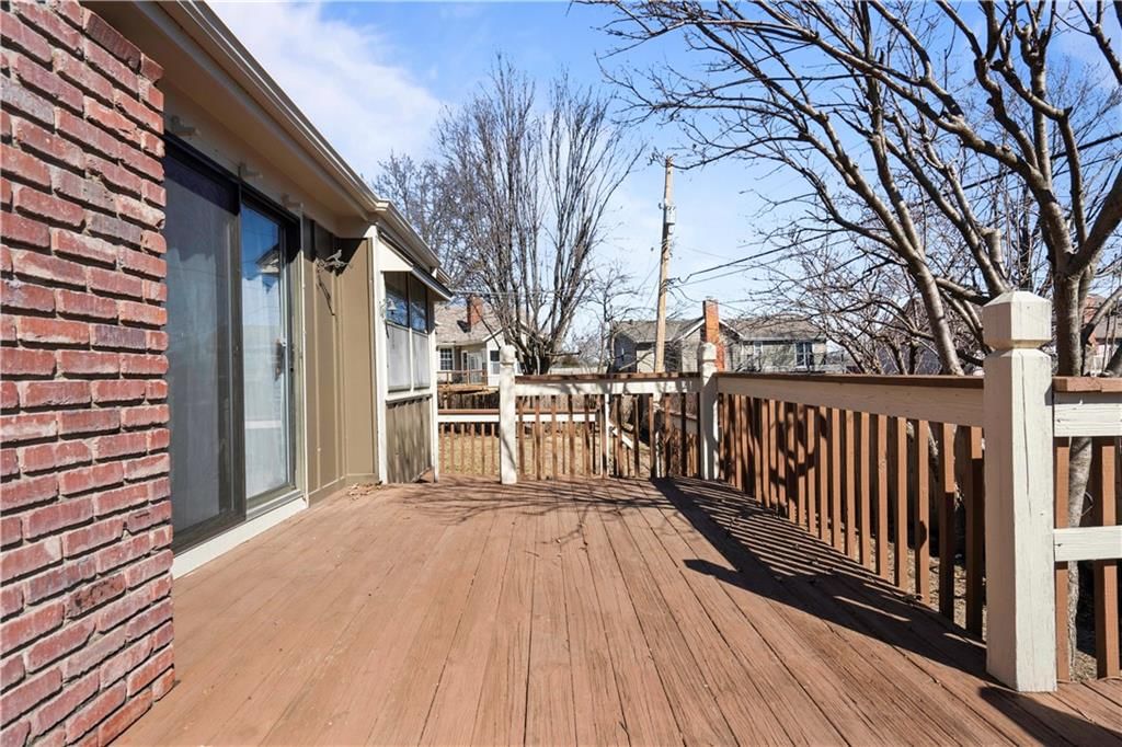 9915 Century Lane — photo 27
