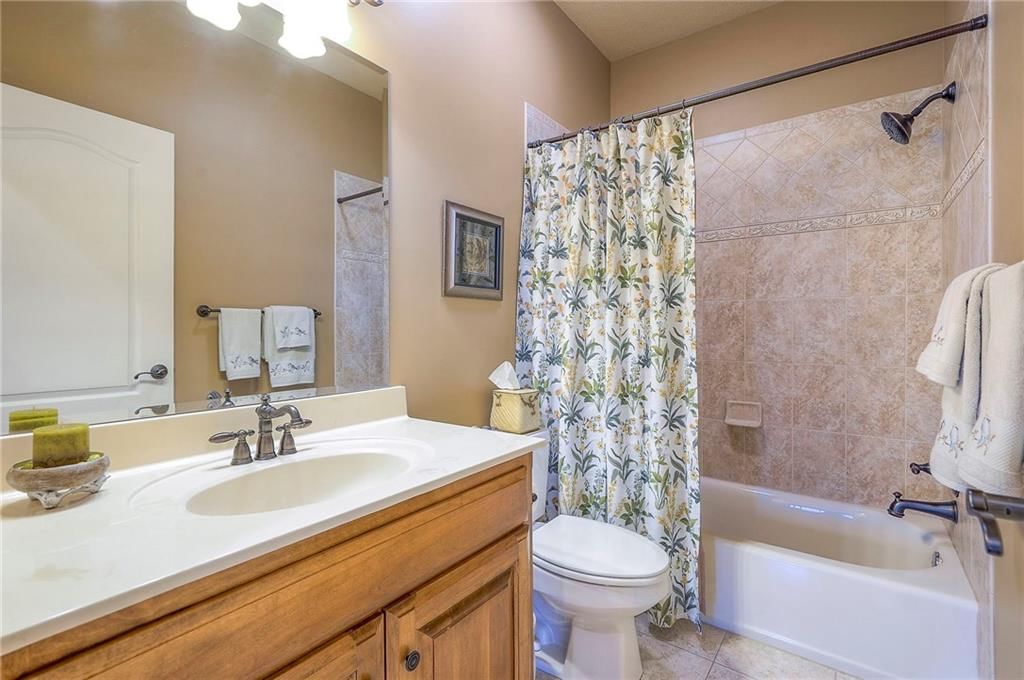 9915 Woodstock Street — photo 21