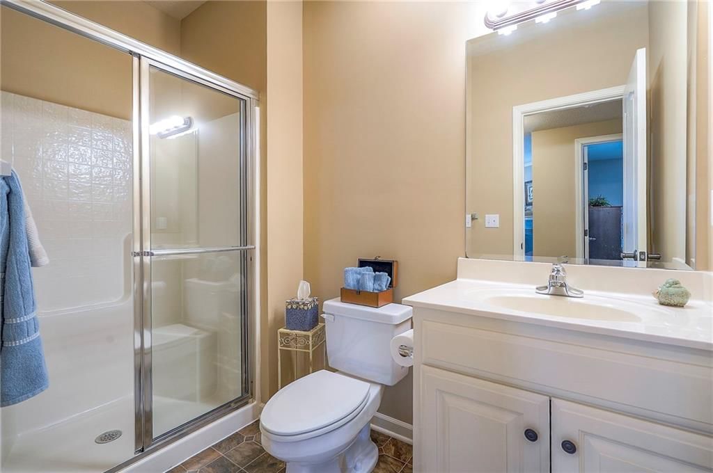 9915 Woodstock Street — photo 33