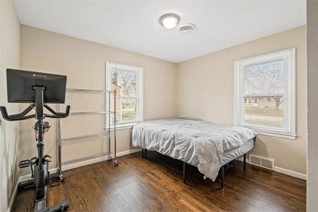 308 S Ridgeview Road — photo 12