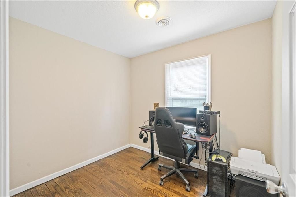 308 S Ridgeview Road — photo 13