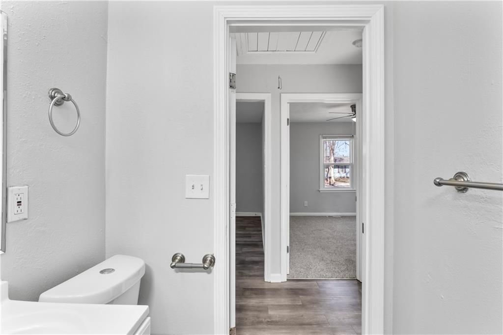 8511 E 47th Terrace — photo 12
