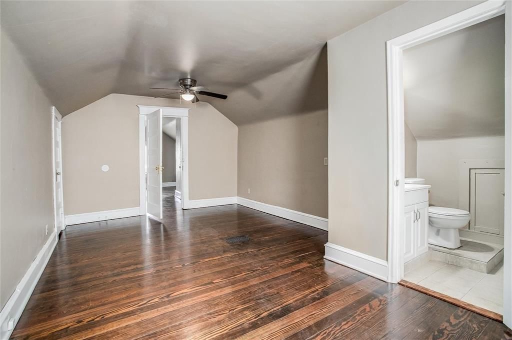 1717 S Crescent Street — photo 24