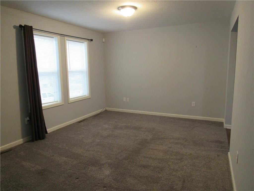 621 Younger Drive — photo 4