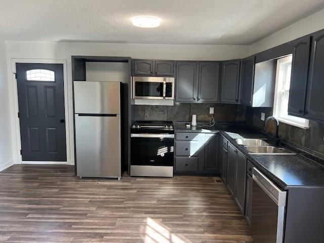 211 E Short Avenue — photo 16