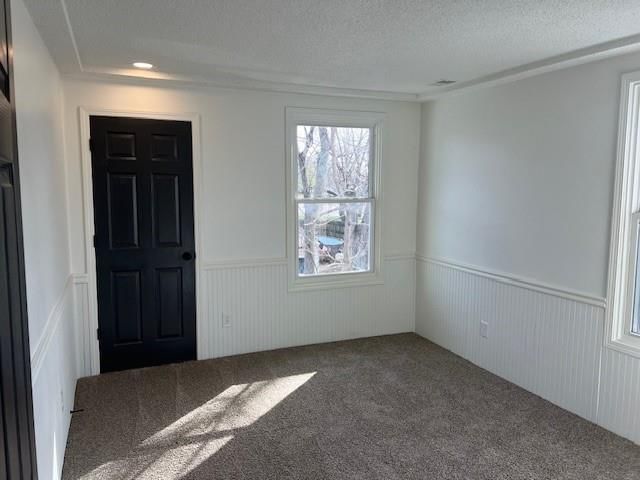 211 E Short Avenue — photo 28