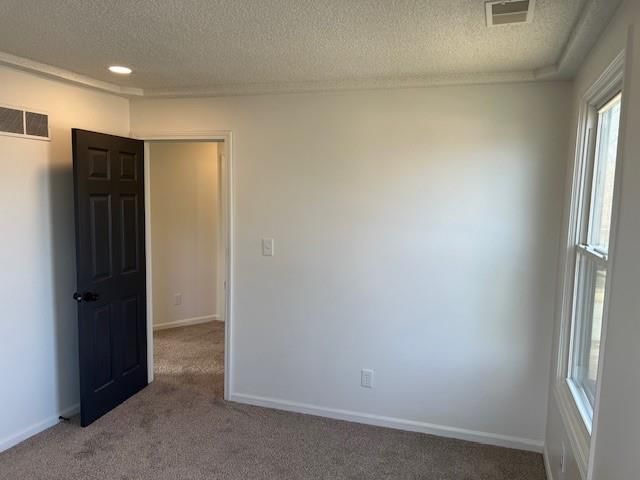 211 E Short Avenue — photo 33