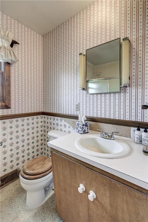 826 E 510th Avenue — photo 38