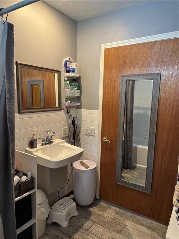 417 W 9th Street — photo 17