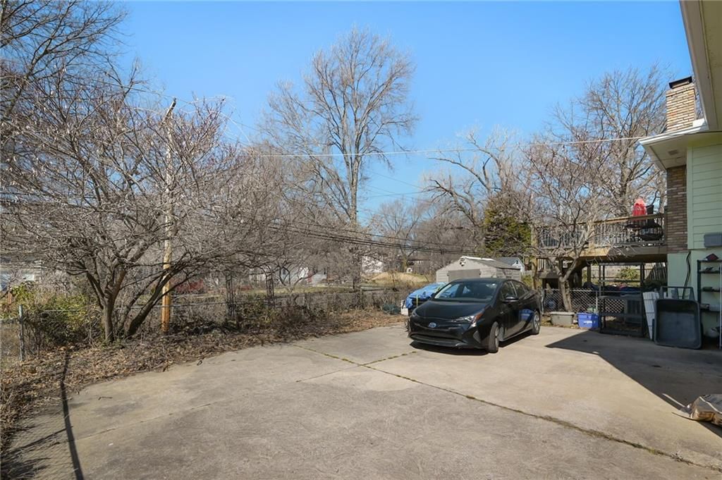 10132 Nall Avenue — photo 21