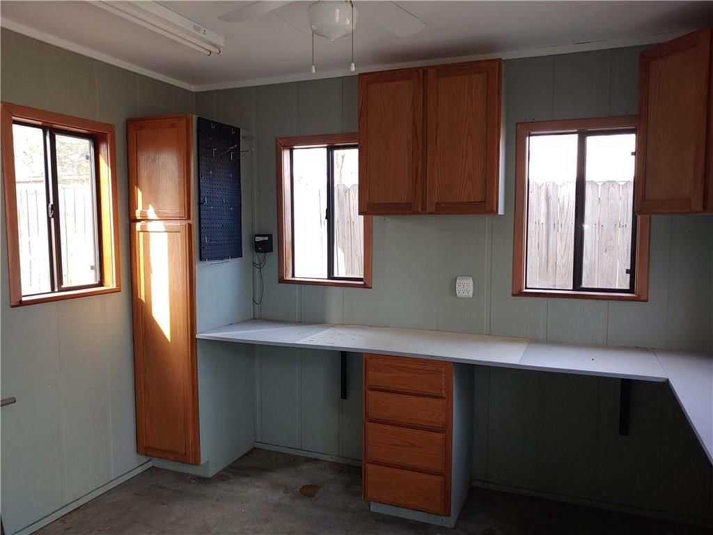 301 Winwood Street — photo 11
