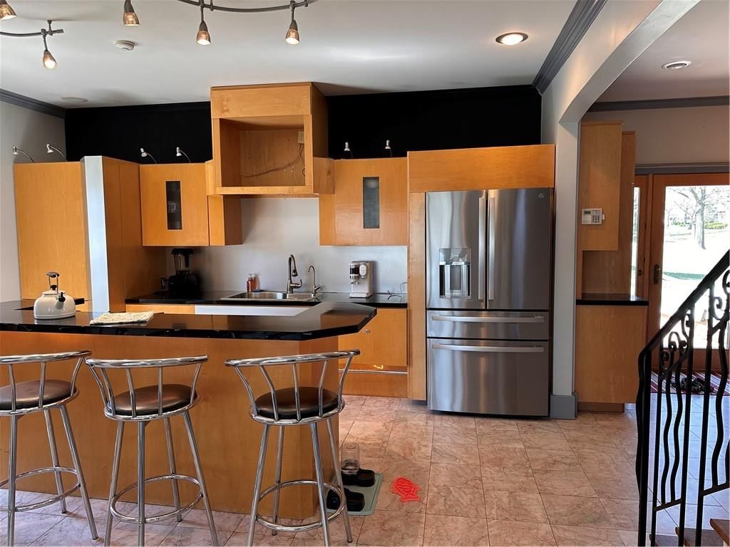 301 Winwood Street — photo 15