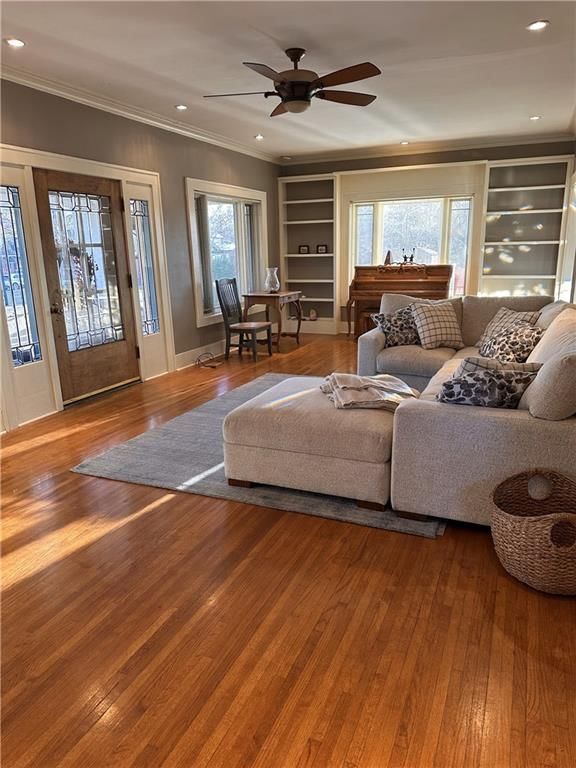 301 Winwood Street — photo 26