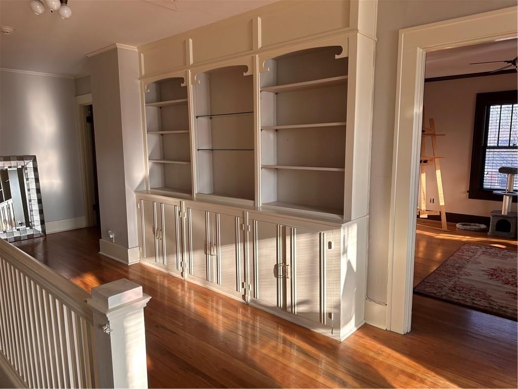 301 Winwood Street — photo 33
