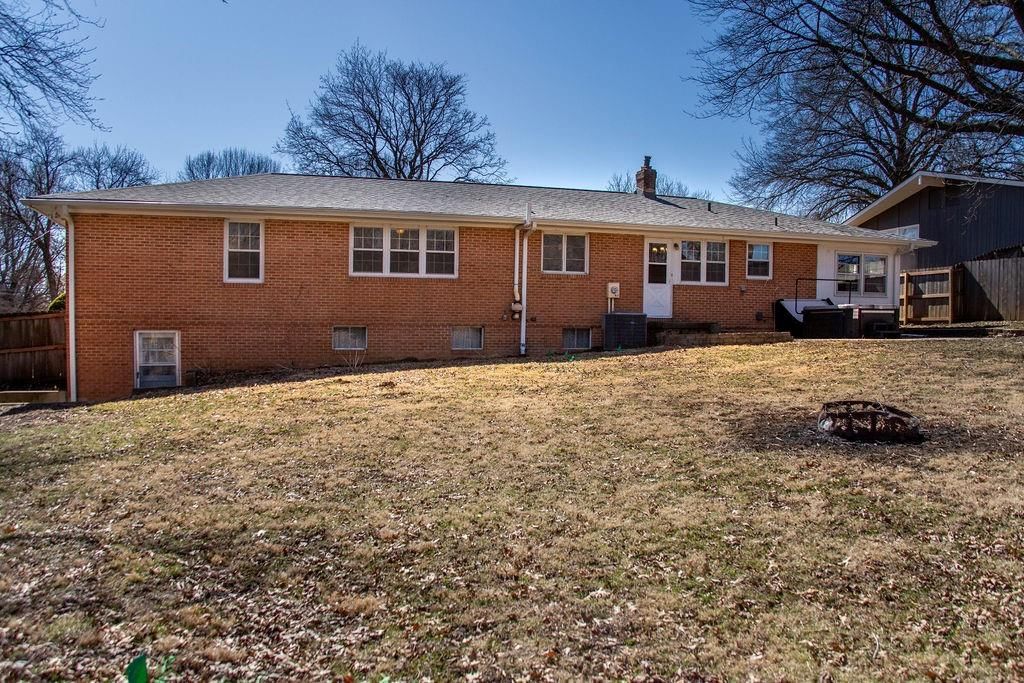 3005 Joslin Lane — photo 23
