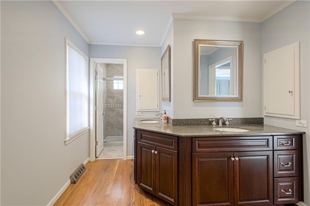 10201 Cedar Street — photo 16