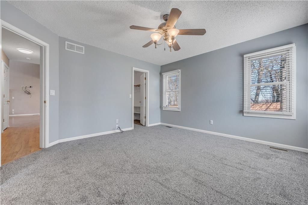 1700 E Timber Ridge Drive — photo 37