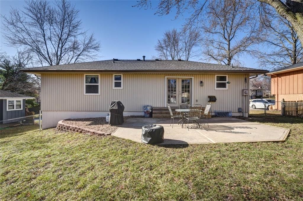 305 SW Blarney Court — photo 27