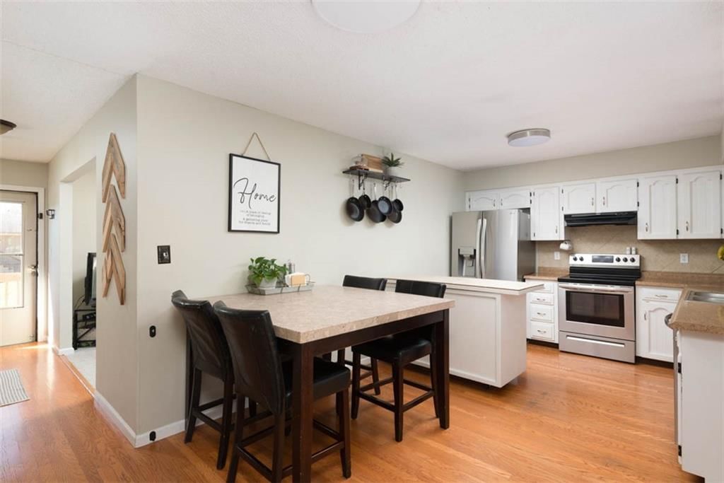 305 SW Blarney Court — photo 9