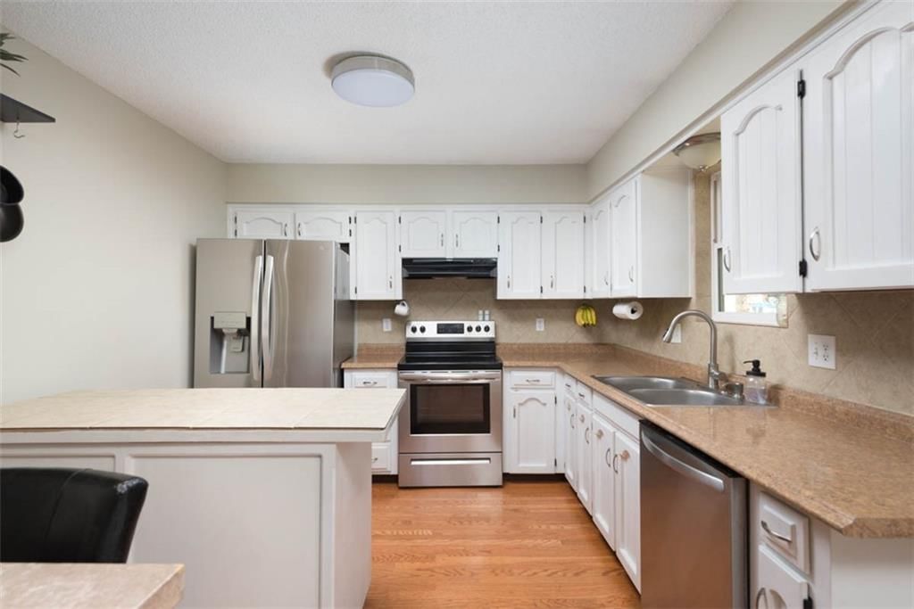 305 SW Blarney Court — photo 10