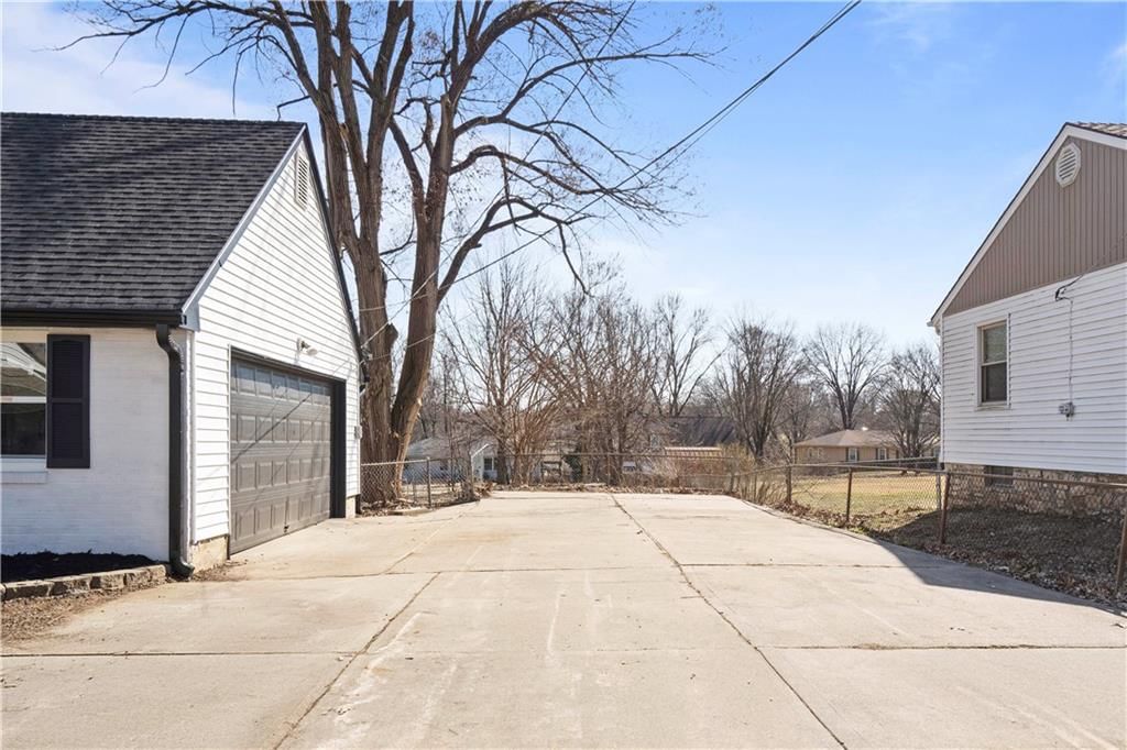 11111 W 49th Terrace — photo 38