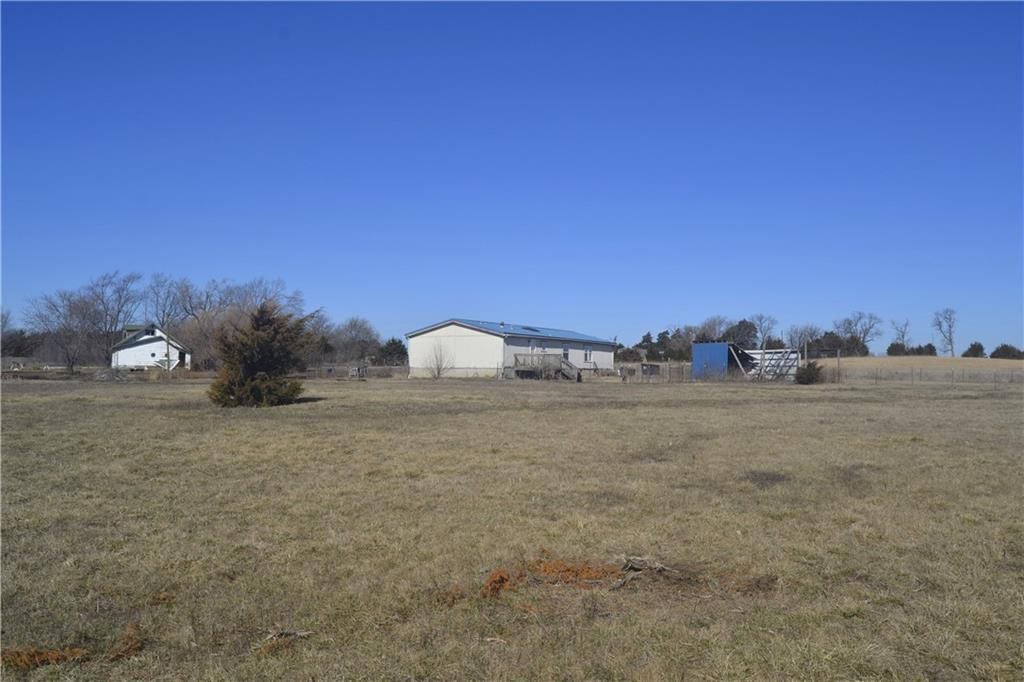 16466 SW Alabama Road — photo 6