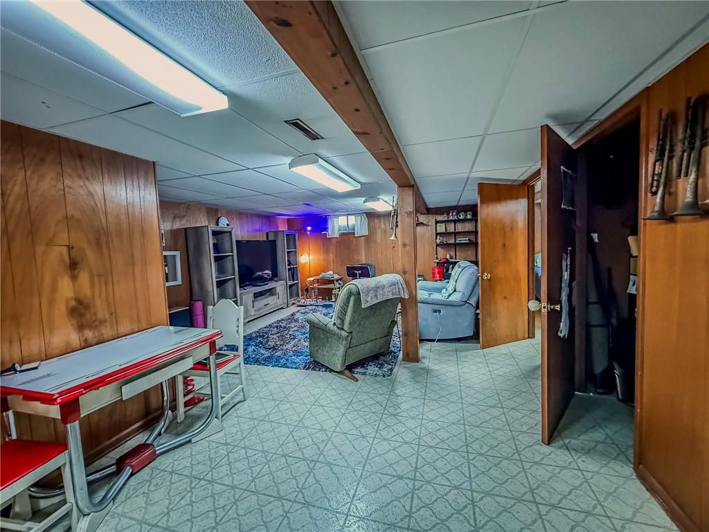 610 Deill Street — photo 21