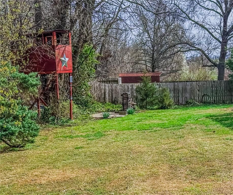 610 Deill Street — photo 28