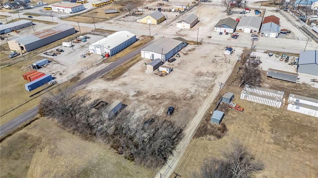 316 W Wilson Street — photo 4