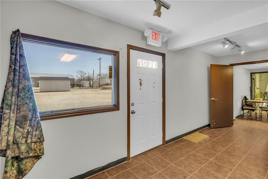 316 W Wilson Street — photo 53