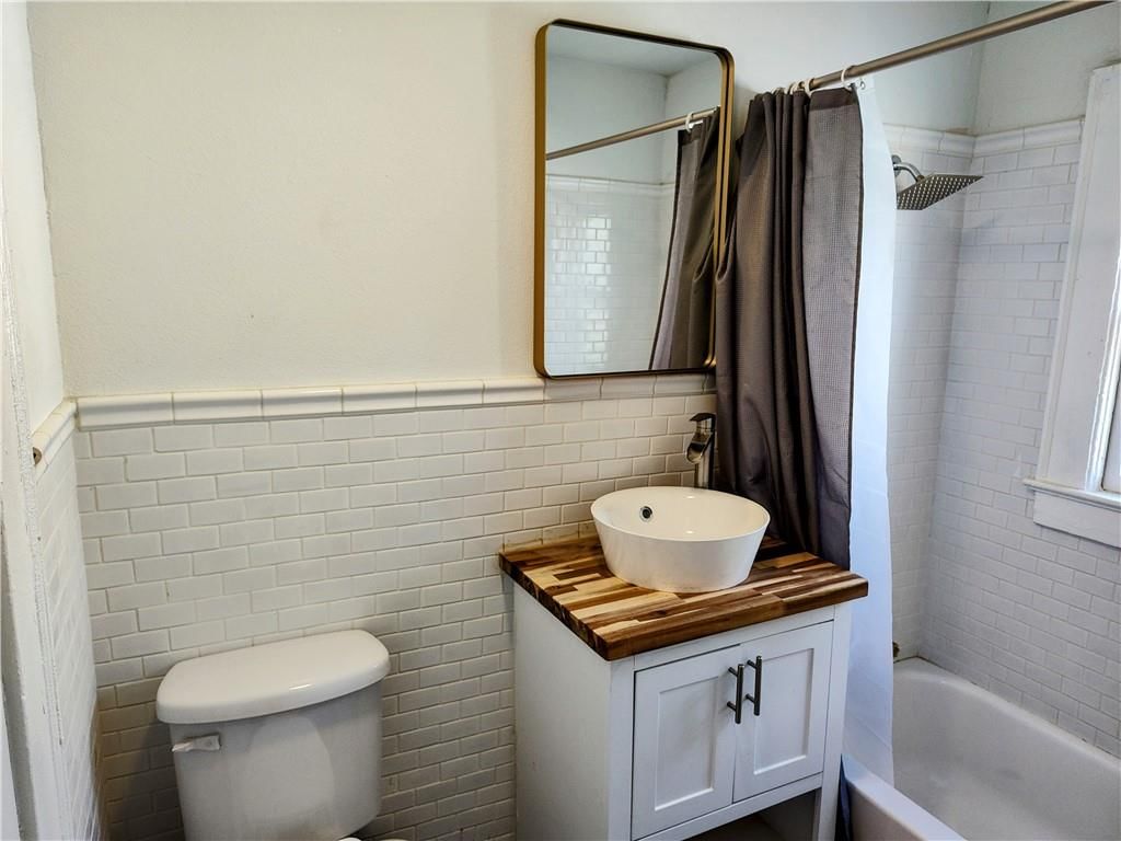 4414 Monroe Avenue — photo 18