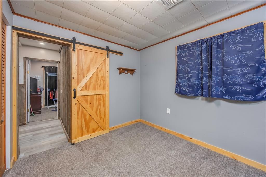 302 S 7th Street — photo 13