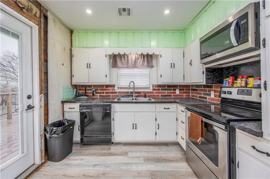 302 S 7th Street — photo 8