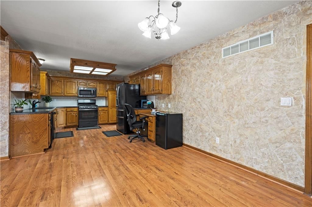 14275 S Arapaho Drive — photo 15