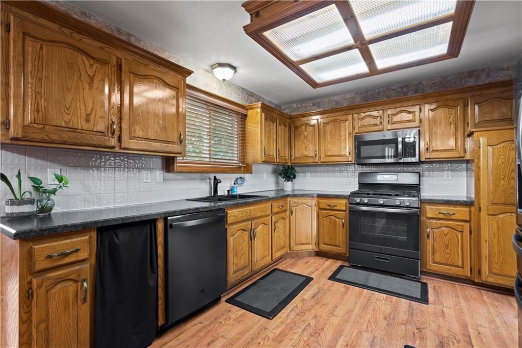 14275 S Arapaho Drive — photo 17