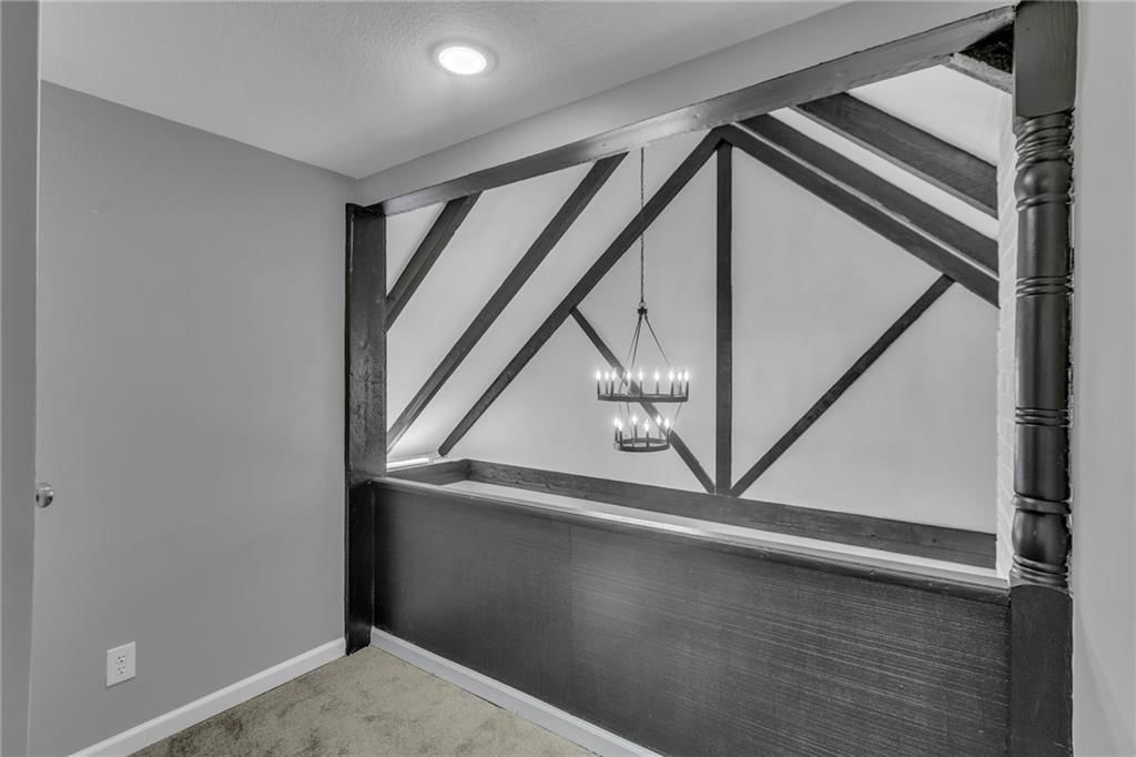 925 E South Avenue — photo 20