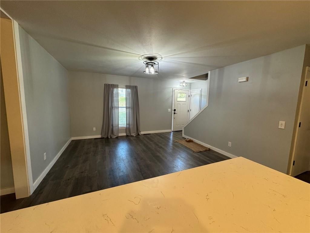 806 Summit Road — photo 13