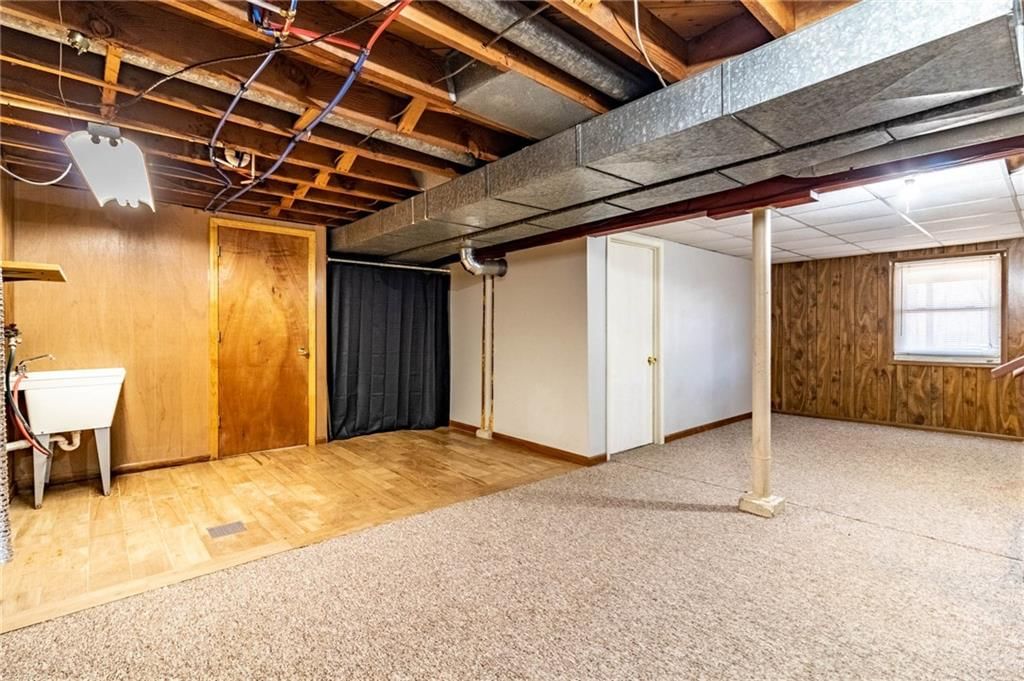 508 Christopher Street — photo 27