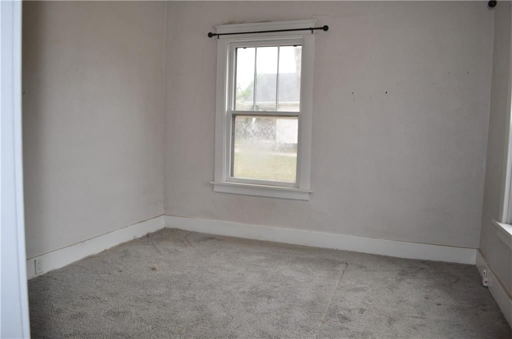 2615 W 47 Terrace — photo 9