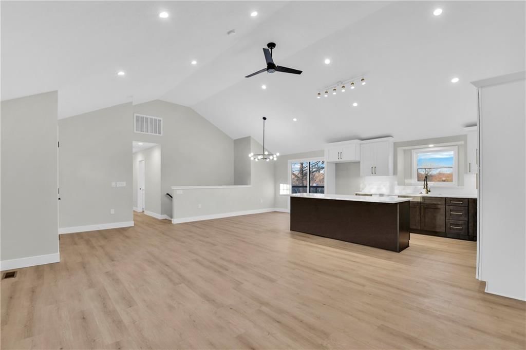 828 NE Bristol Drive — photo 13
