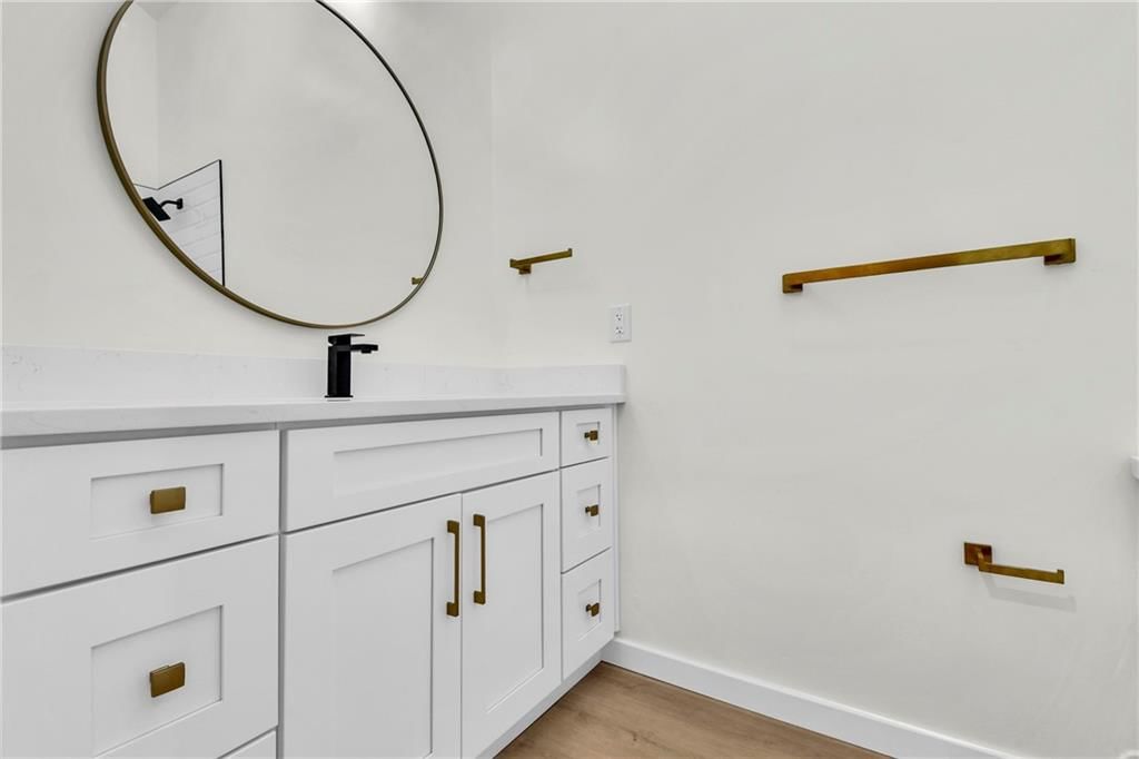 828 NE Bristol Drive — photo 14