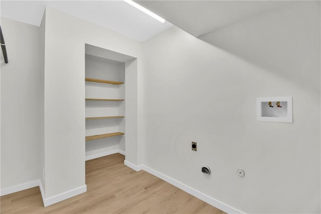 828 NE Bristol Drive — photo 32