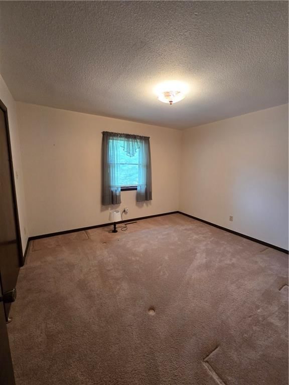 2213 Millwood Drive — photo 15