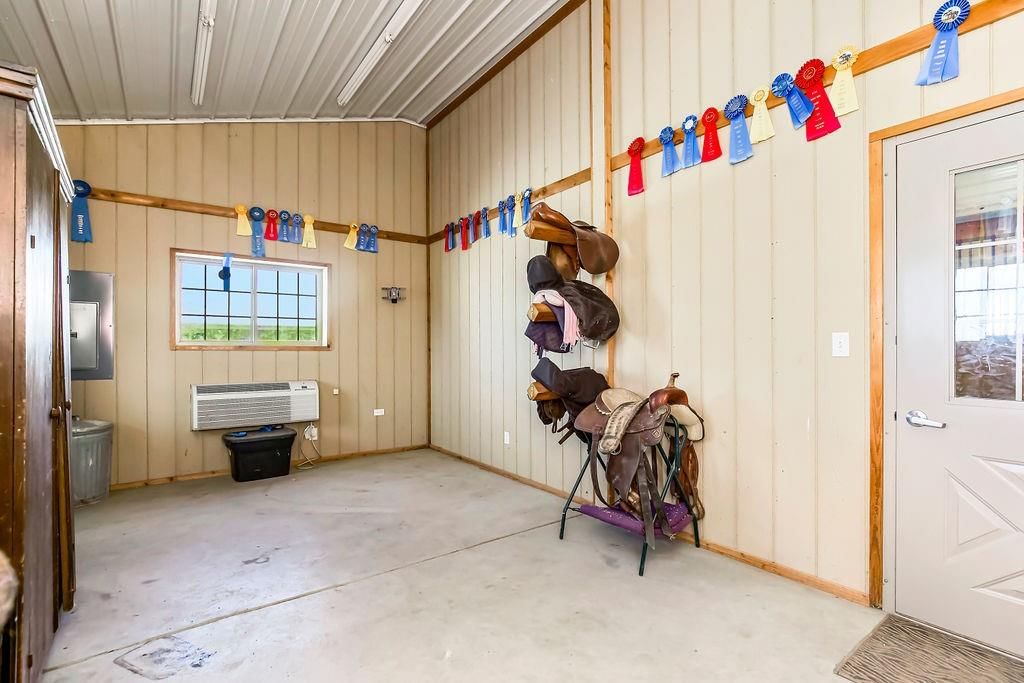 37595 Hedge Lane — photo 31