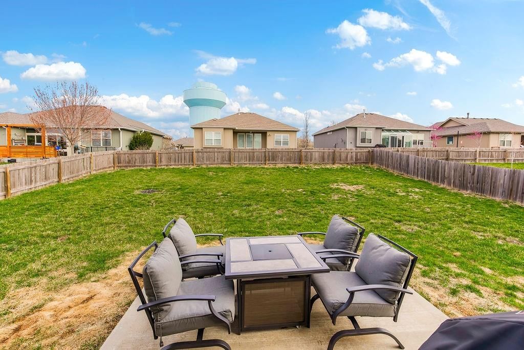 913 SE Auburn Court — photo 30